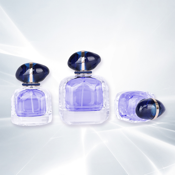 cosmetic packaging manufacturer